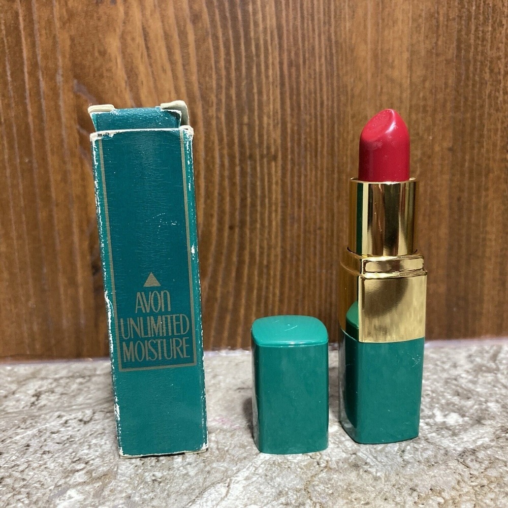 Vintage Avon Unlimited Moisture Lipstick Berry Berry Moist .13oz‎ HTF